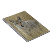 R2 Coyote in hoog gras Notitieboek (Rechterzijde)