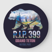 R.I.P. 399 De Koningin van het Tetons Beer Grote Klok (Voorkant)