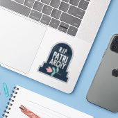 "R.I.P Patriarchy" Grafsteen Sticker (Laptop met iPhone)
