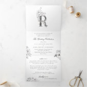 "R" Monogram prachtig geschetste Florale bruiloft Drieluik Uitnodiging (Binnen)