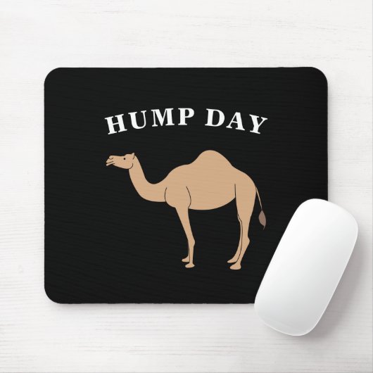 Raad eens na welke dag het Hump Day Camel Desert A Muismat (Met muis)