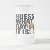 Raad eens wat het is voor dag Hump Day Camel Matglas Bierpul (Center)