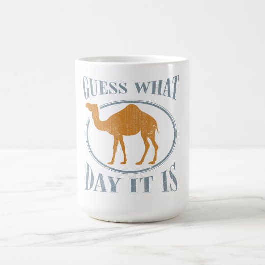 Raad eens welke dag het is koffiemok (Center)