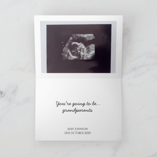 Raad eens welke minimalistische aankondiging van d (Binnen)