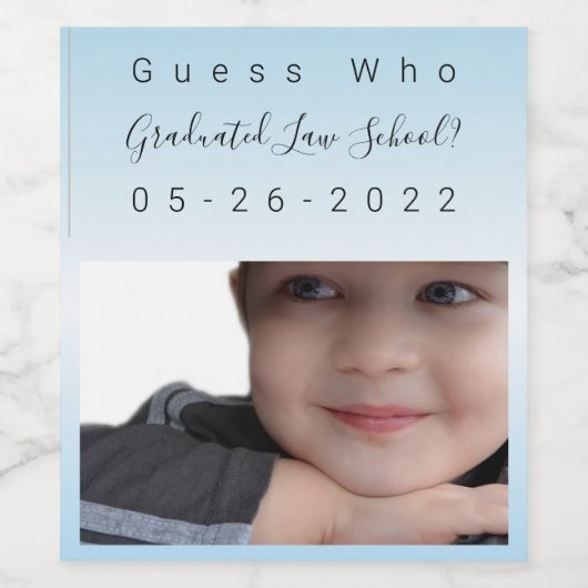 Raad eens wie er afgestudeerd is op de rechtenacad wijn etiket (Enkel label)