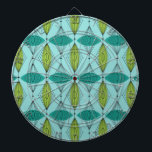 Raad van bestuur van atoomtandwielen en stedenbouw dartbord<br><div class="desc">Oh, gee! Het is een 'Atomic Ogee and Starbursts Dart Board'. Het is een moderne stap op een klassiek patroon (een moderne middeleeuwse opname, om precies te zijn). Dit ontwerp is voorzien van een waterachtergrond met blauwgroen en groene ovalale vormen die zwarte, verticale lijnen van atoomdiamanten en sterrenbursts overdekken. Dit...</div>