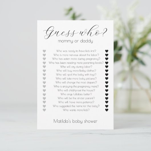 Raad wie mam of pap minimalistisch Baby shower spe Kaart (Staand voorkant)