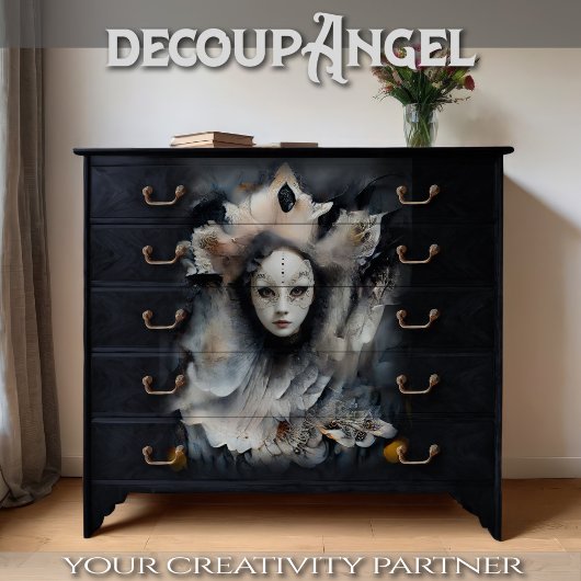 raadselachtige gemaskerde venetiaanse vrouw tissuepapier