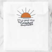 raar haakwerk ronde sticker (Tas)