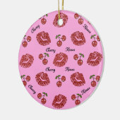 RAB Rockabilly Cherry Kisses op roze Keramisch Ornament (Links)