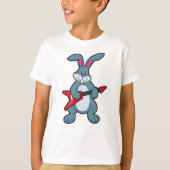Rabbit at Music with Guitar T-shirt (Voorkant)