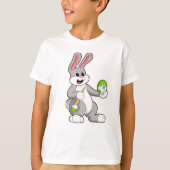 Rabbit at Painting with Egg T-shirt (Voorkant)
