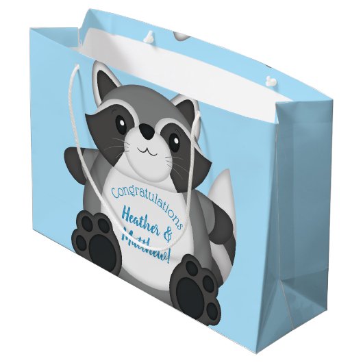 Raccoon Baby shower Blue Groot Cadeauzakje (Achterkant Gekanteld)