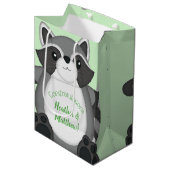Raccoon Baby shower Green Medium Cadeauzakje (Voorkant Gekanteld)