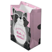 Raccoon Baby shower Roze Medium Cadeauzakje (Voorkant Gekanteld)