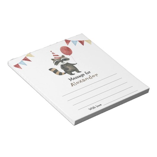 Raccoon birthday time capsule message notitieblok (Schuin)