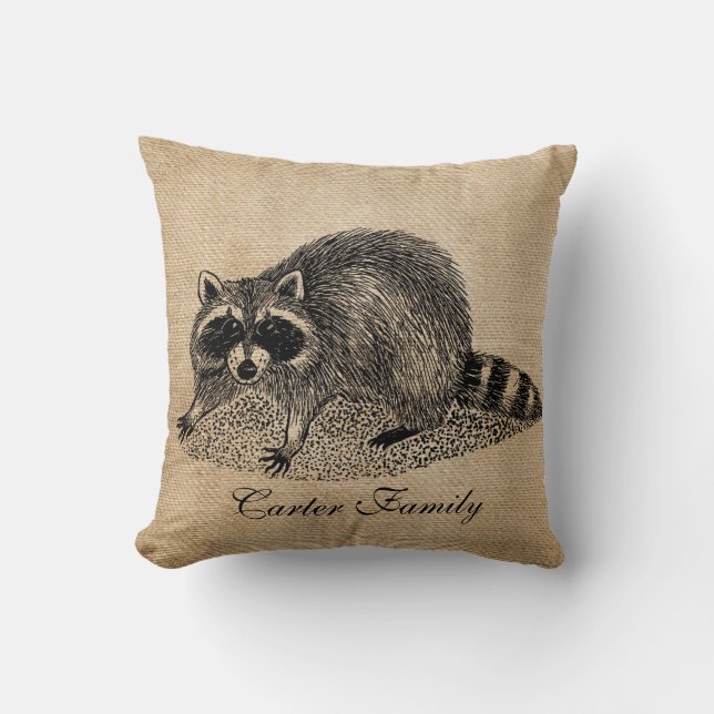 Raccoon Burlap gepersonaliseerd Kussen (Voorkant)