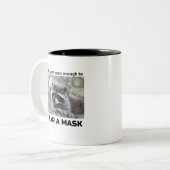 Raccoon Covid Metaphor Pour the Java Two-Tone Coff Tweekleurige Koffiemok (Voorkant links)