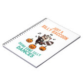 Raccoon Dancing Halloween Pumpkin Party Notitieboek (Linkerzijde)