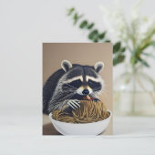 Raccoon Eating Spaghetti Briefkaart (Staand voorkant)