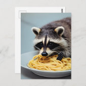 Raccoon Eating Spaghetti Briefkaart (Voorkant / Achterkant)