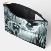 Raccoon Forest Clearing Accessoirezak Reiszak Etui (Open)