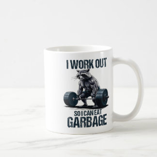 Raccoon Gym Weegtraining ik werk uit om te kunnen  Koffiemok
