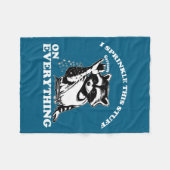 Raccoon I Sprinkle This Stuff On Everything Funny  Fleece Deken (Voorkant (Horizontaal))