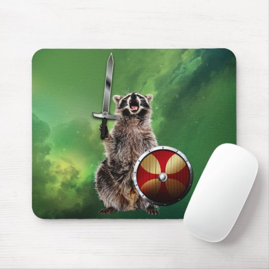Raccoon in ruimte Viking Shield Sword Cute Funny Muismat (Met muis)