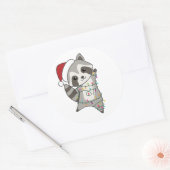 Raccoon met Kerstmis wintervakantieoord Trucker Ha Ronde Sticker (Envelop)