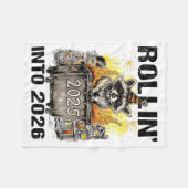 Raccoon Rolling Into 2026 Happy New Year 2026 Funn Fleece Deken (Voorkant (Horizontaal))
