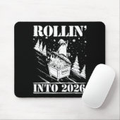 Raccoon Rolling Into 2026 Happy New Year 2026 Funn Muismat (Met muis)