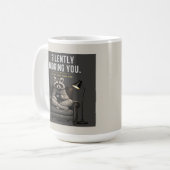 Raccoon Silently Judging | Sarcastic Coffee Cup Koffiemok (Voorkant links)