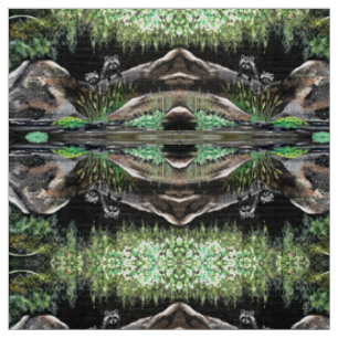 Raccoon Spring Escape Fabric Stof