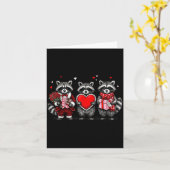 Raccoon Valentines Day Funny Feral Raccoon Love He Kaart (Gele Bloem)