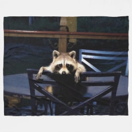 RACCOON WACHT TE WORDEN BEDIEND FLEECE DEKEN