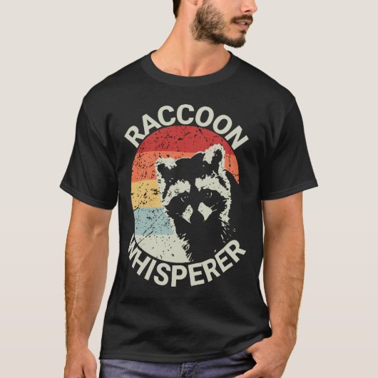 Raccoon Whisperer  Raccoon Feeder Raccoons T-shirt (Voorkant)