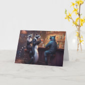 Raccoons having drinks in a bar talking trash kaart (Gele Bloem)