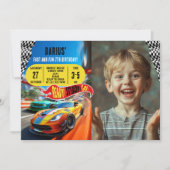 Race Auto Verjaardag Party Fotoontwerp Kaart (Voorkant)