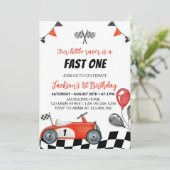 Race Auto Verjaardagsfeestuitnodiging Kaart (Staand voorkant)