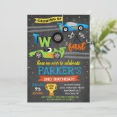 Race Car Racing Twee snelle 2e verjaardag Uitnodig Kaart (Staand voorkant)