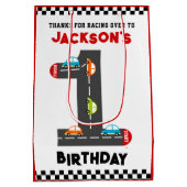 Race Cars First Birthday Kinder Party Medium Cadeauzakje (Achterkant)
