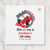 Race op een rode raceauto op elke verjaardag bedankjes labels (Achterkant)