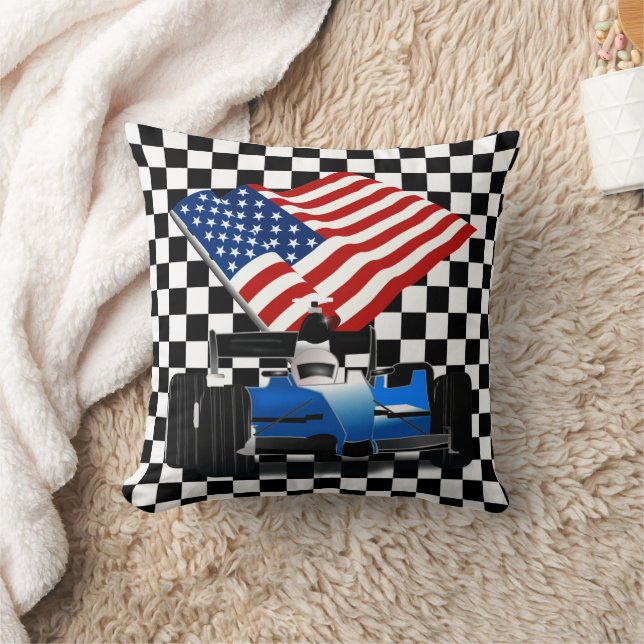 Raceauto met Amerikaanse vlag Kussen (Deken)