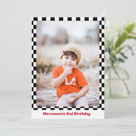 raceauto Twee snelle jongen op het tweede verjaard Kaart (Staand voorkant)