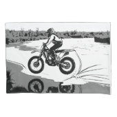 Racen door het water - Motorcross Rider Kussensloop (Voorkant)