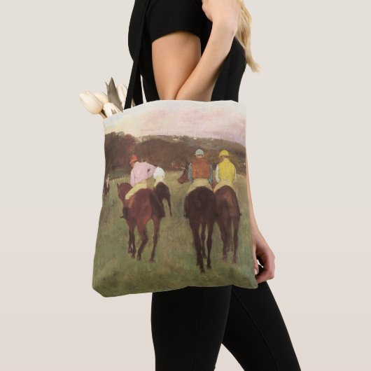 Racepaarden op Longchamp door Edgar Degas Tote Bag (Dichtbij)