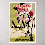 Rach Gia Vietnam  Art Deco Travel Poster<br><div class="desc">Een reproductie-afdruk van een Art Deco-poster ter bevordering van het toerisme naar Phu-Quoc en Rach-Gia en Ha-Tien in Vietnam. Digitaal gerenoveerd om de originele kleuren uit te brengen, zelfs beter en zo vele onvolkomenheden te bevestigen mogelijk. Dit kunststuk zou er geweldig uitzien als het in huis, in kantoor, in bar,...</div>