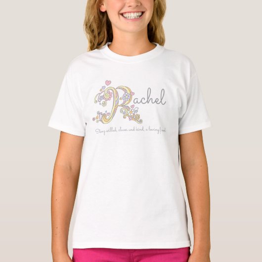 Rachel meisjes naam betekent monogram harten t-shirt (Voorkant)