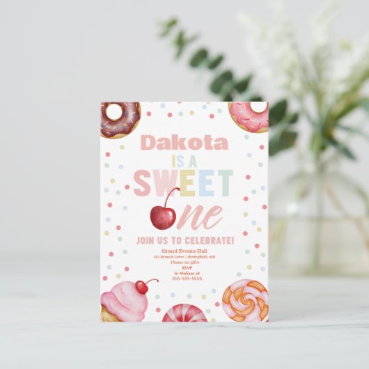 Racing geruite vlaguitnodiging uitnodiging briefkaart (Staand voorkant)